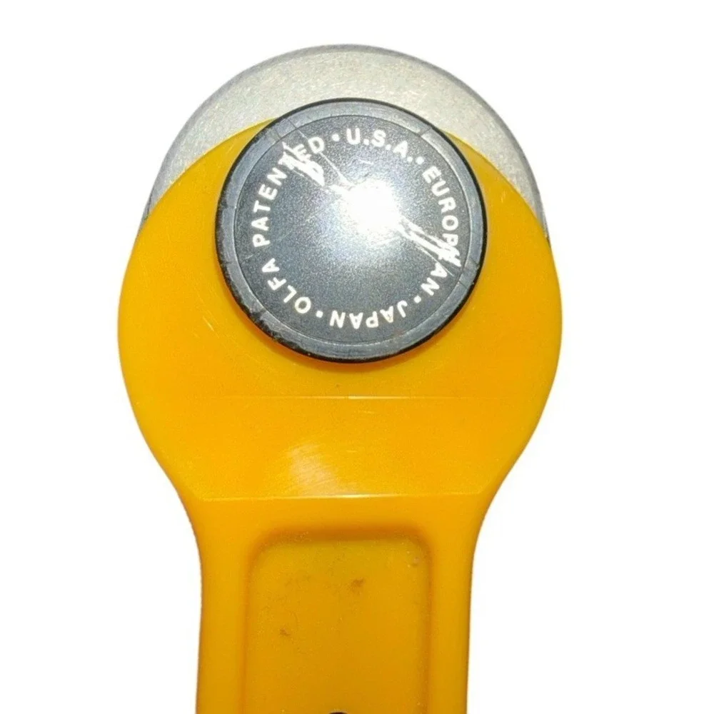 Olfa rotary cutter 45mm Made In Japan